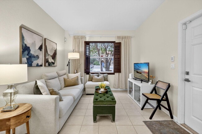 2931 Hope Valley St in West Palm Beach, FL - Building Photo - Building Photo