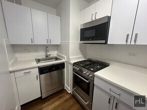 5 AVENUE in New York, NY - Building Photo - Building Photo