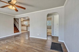 717 N Stewart Ave in Norman, OK - Building Photo - Building Photo