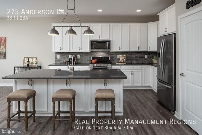 275 Anderson Dr in Fredericksburg, VA - Building Photo - Building Photo