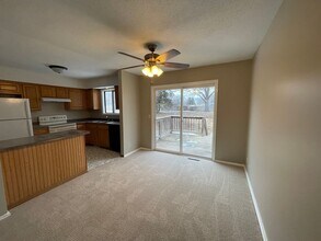 16110 Hickory St in Omaha, NE - Building Photo - Building Photo