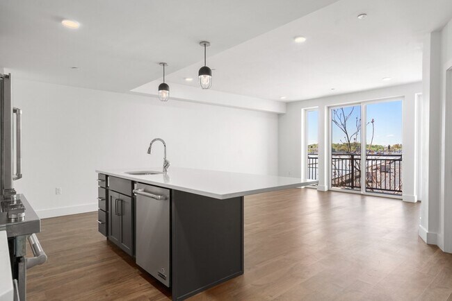 26 Hichborn St in Boston, MA - Building Photo - Building Photo