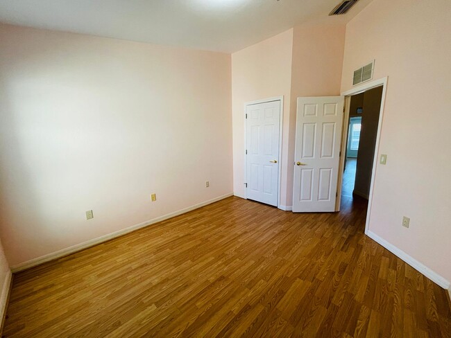 936 Hampton Cir in Naples, FL - Building Photo - Building Photo