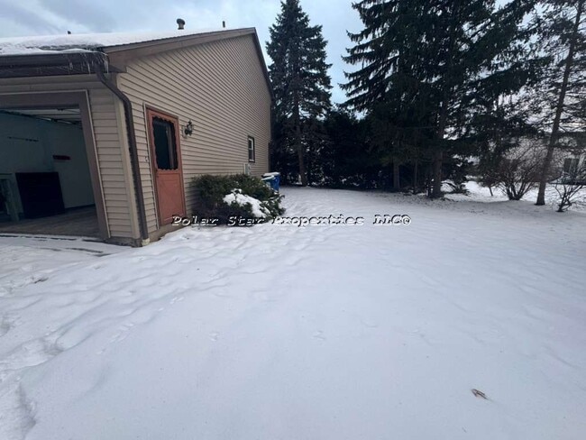 767 Robin Rd in Buffalo, NY - Building Photo - Building Photo