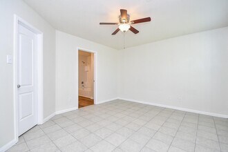 17251 Osprey Forest Dr in Hockley, TX - Foto de edificio - Building Photo