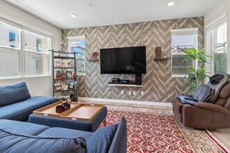 1789 Whitmore Lp in Chula Vista, CA - Building Photo - Building Photo