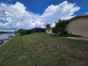 140 Peckham St SE in Port Charlotte, FL - Building Photo - Building Photo