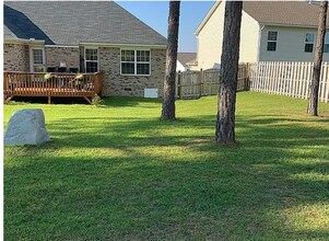 684 Gladiolus Dr in Columbia, SC - Building Photo - Building Photo