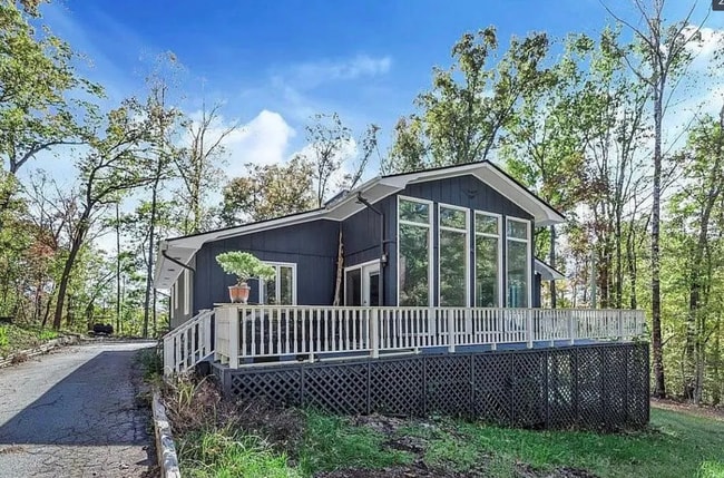 property at 620 Point Rd