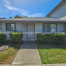 113 Elbridge Ave in Cloverdale, CA - Building Photo - Building Photo