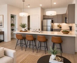 Willow Creek in Rogers, AR - Building Photo