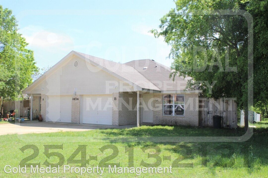 1404 Pima Trail in Harker Heights, TX - Foto de edificio
