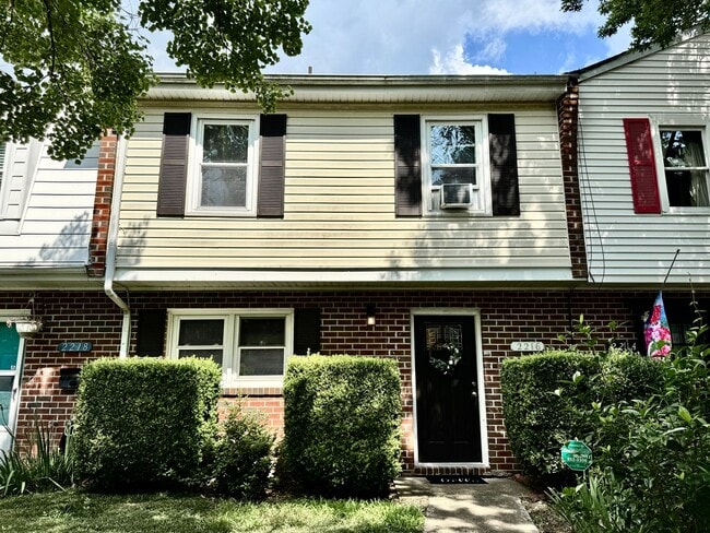 property at 2216 Sedgewick Dr