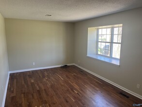 6213 Belgrade Dr NW in Huntsville, AL - Building Photo - Building Photo
