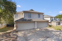 898 Sagewood Trail in San Marcos, TX - Building Photo - Building Photo