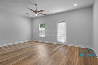 12226 Frazier Ln in Gulfport, MS - Building Photo - Building Photo