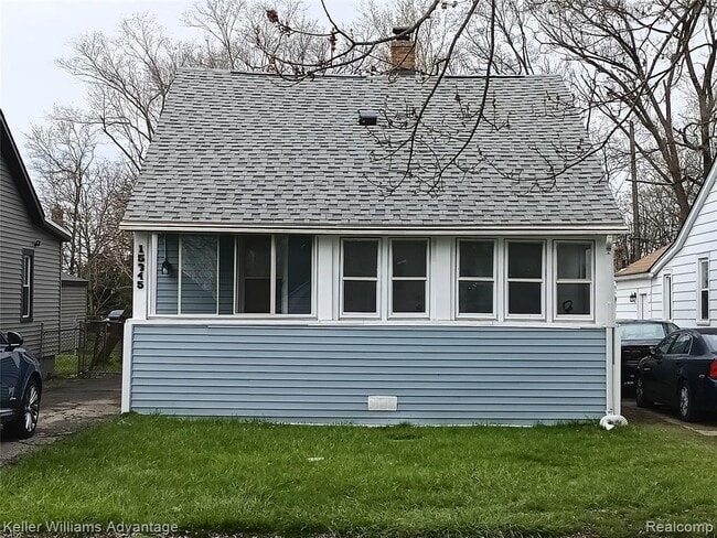 15345 Sumner in Redford Township, MI - Building Photo - Building Photo