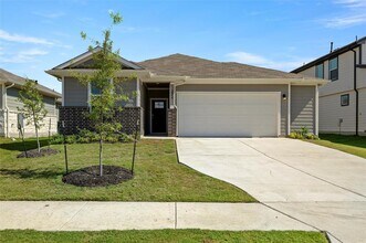 224 Kickapoo Ln in Kyle, TX - Building Photo - Building Photo