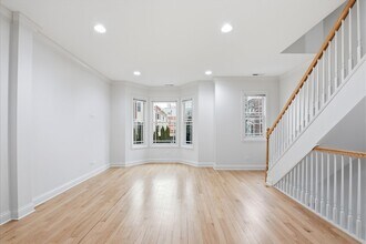 2340 W Adams St in Chicago, IL - Building Photo - Building Photo