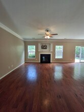 101 Stream Crossing Way in Greer, SC - Building Photo - Building Photo