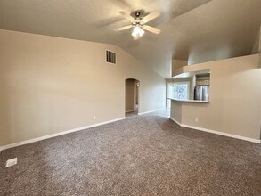 1858 W Owyhee Ave in Nampa, ID - Building Photo - Building Photo