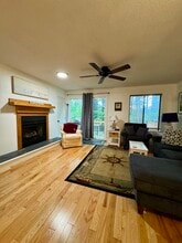 74 Dunvegan Woods, Unit 74 in Hampton, NH - Building Photo - Building Photo