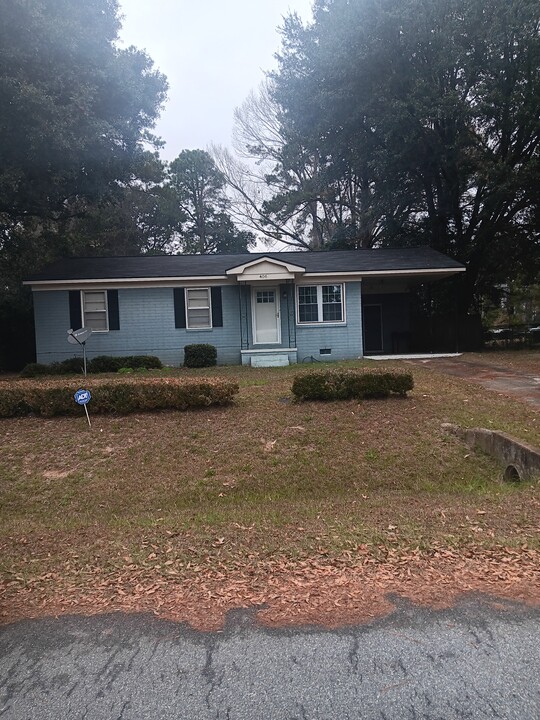 406 Sunset Ln in Albany, GA - Building Photo