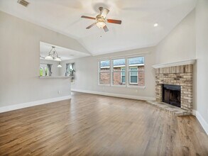 252 Pine Crest Dr in Justin, TX - Building Photo - Building Photo