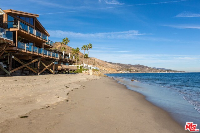 26642 LATIGO SHORE Dr in Malibu, CA - Building Photo - Building Photo
