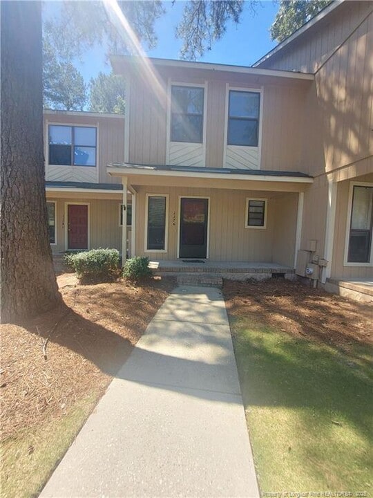 1176 Wrenwood Ct in Fayetteville, NC - Building Photo