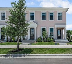 930 SW Pr Ave in Palm City, FL - Building Photo