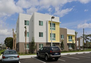 Northwest Gardens II in Fort Lauderdale, FL - Building Photo