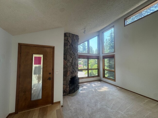 5211 N Elton Rd in Spokane, WA - Building Photo - Building Photo