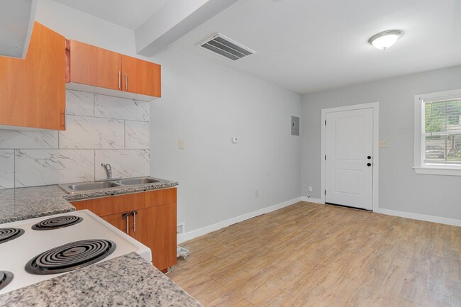property at 3402 Jeffries St
