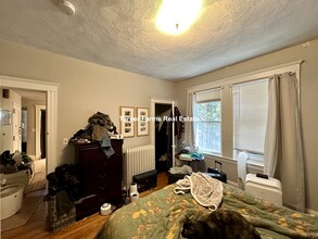 8 Forest St, Unit 3A in Cambridge, MA - Building Photo - Building Photo