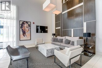 4011-4011 Brickstone Mews in Mississauga, ON - Building Photo - Building Photo