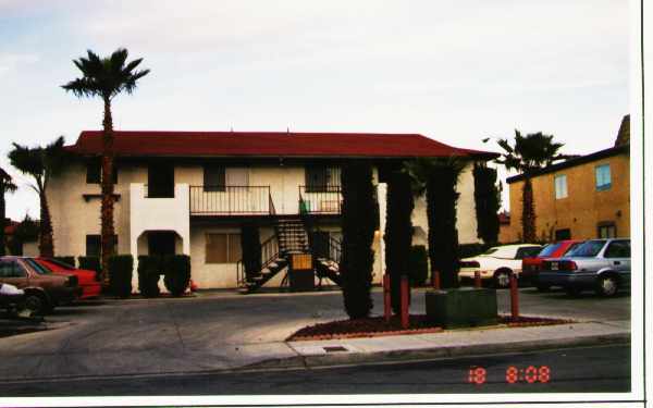 Sierra Baja in Las Vegas, NV - Building Photo