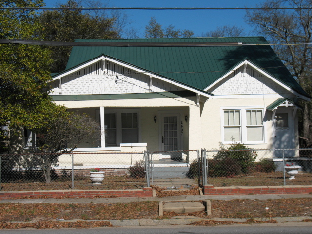 2407 Wrightsboro Rd in Augusta, GA - Building Photo