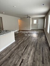 4134 River Bend Rd in Decatur, AL - Foto de edificio - Building Photo