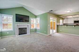 10250 New Bedford Ct in Lakeside, CA - Building Photo - Building Photo