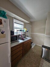 1945 Hawthorne Ave E in St. Paul, MN - Building Photo - Building Photo