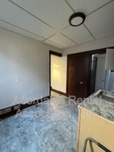 1911 S 11th St in Milwaukee, WI - Building Photo - Building Photo