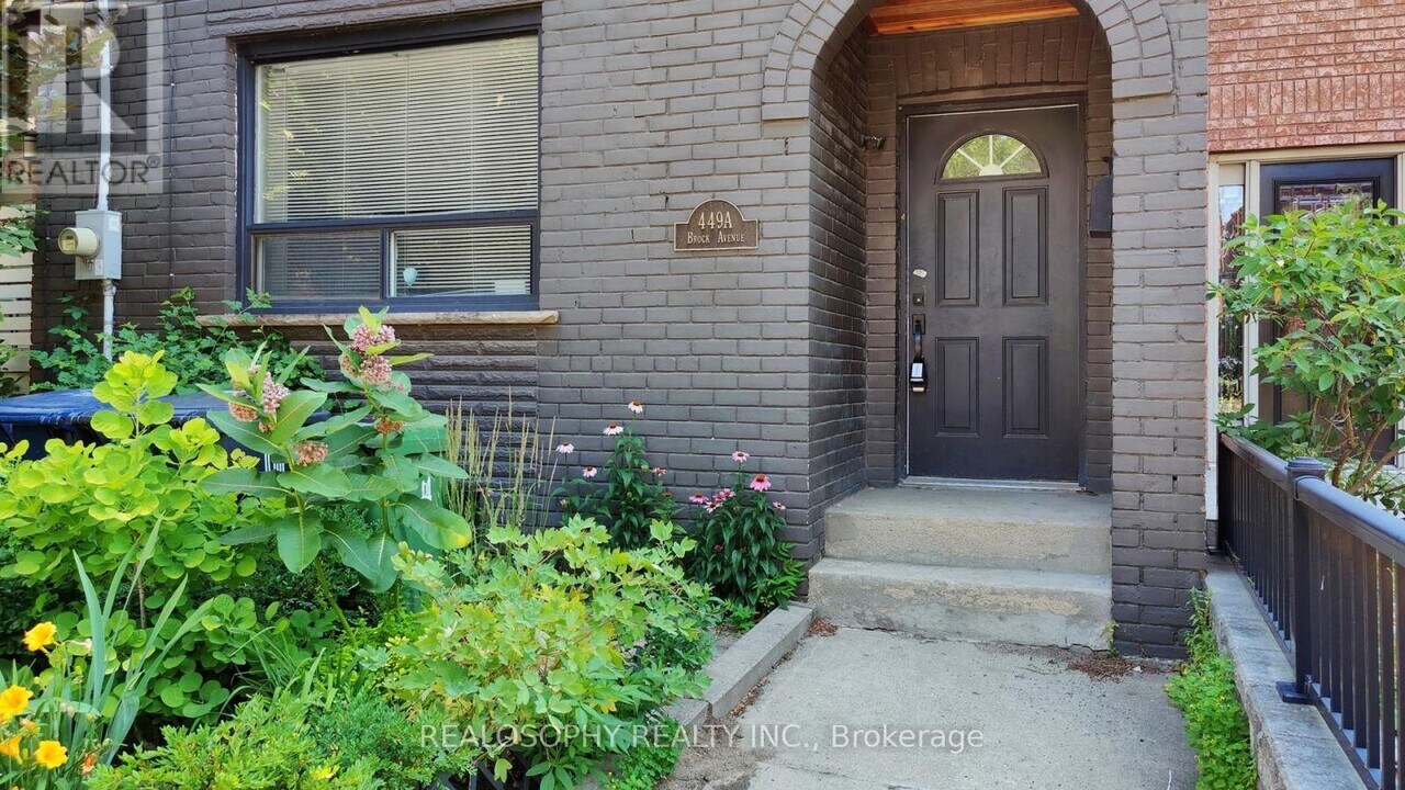 449a Brock Ave in Toronto, ON - Building Photo