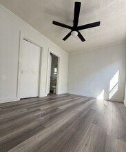 2235 W 14th St, Unit .75 in Los Angeles, CA - Foto de edificio - Building Photo