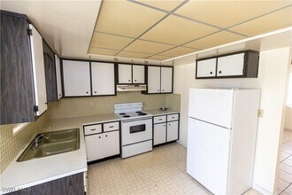 341 Joel Blvd in Lehigh Acres, FL - Building Photo - Building Photo