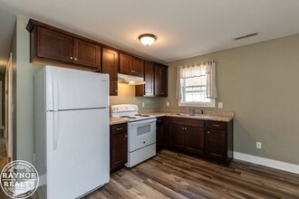 618 E Pine Ave in Wake Forest, NC - Building Photo - Building Photo