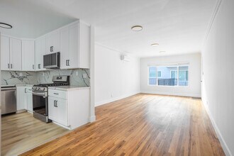 1211 Detroit N St, Unit 4 in West Hollywood, CA - Foto de edificio - Building Photo