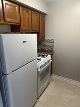 Campus Park Apartments in Flint, MI - Building Photo - Building Photo