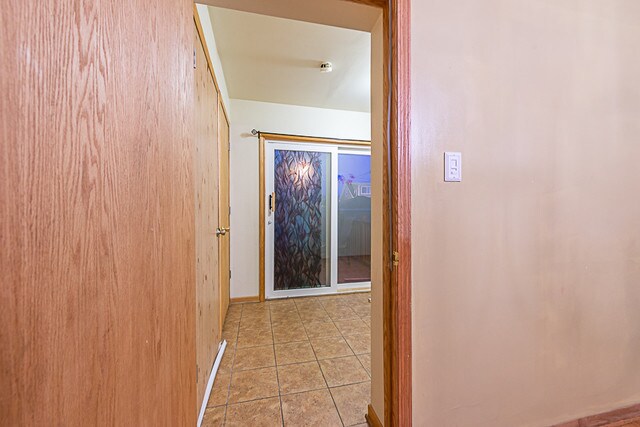 5249 S Luna Ave, Unit S14E in Chicago, IL - Building Photo