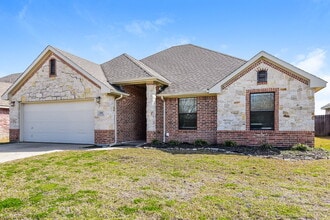 308 Autumn Trail in Royse City, TX - Foto de edificio - Building Photo